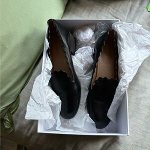 NEW CHLOE Scalloped Loafer Pump